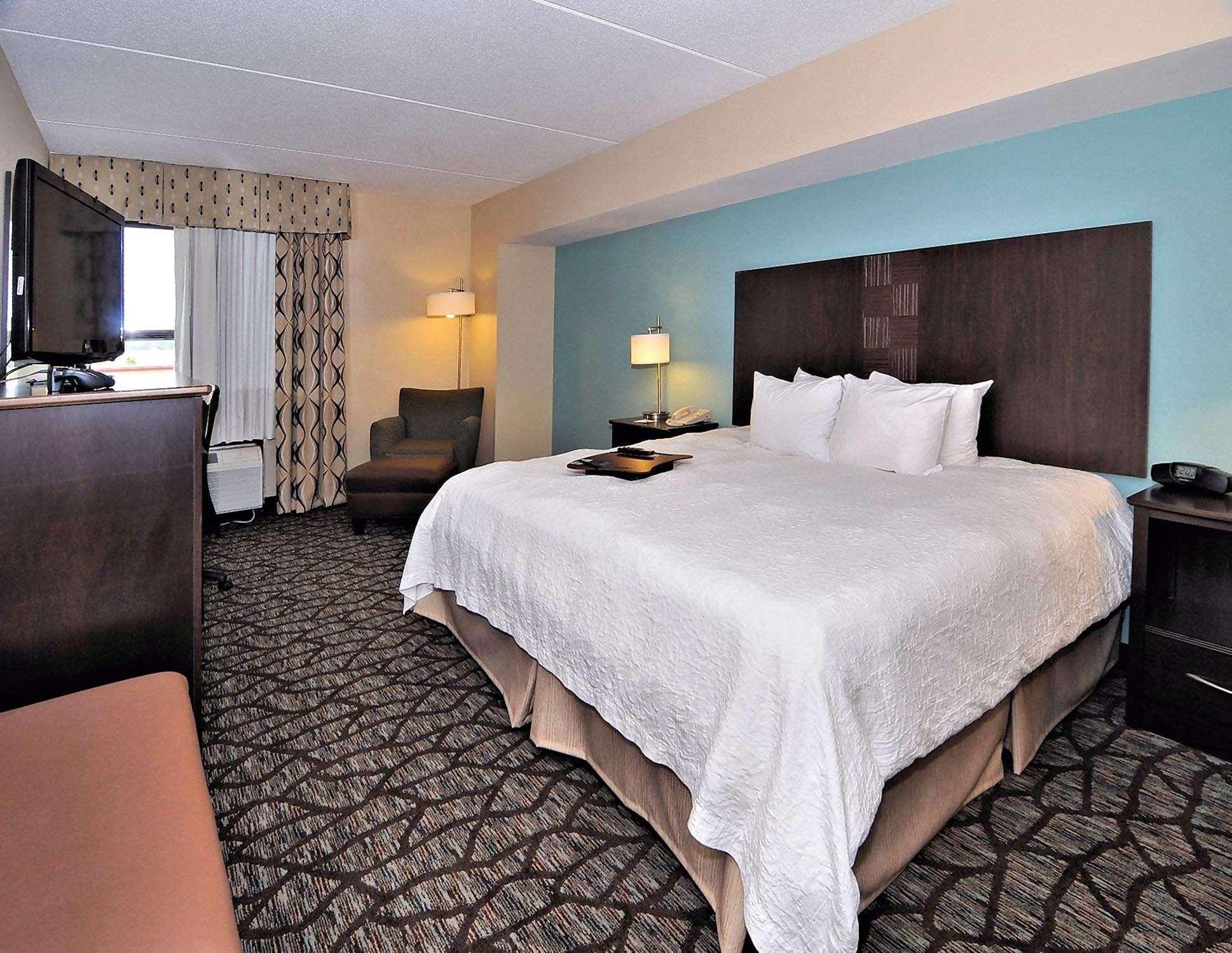 Hampton Inn Eden Exterior photo