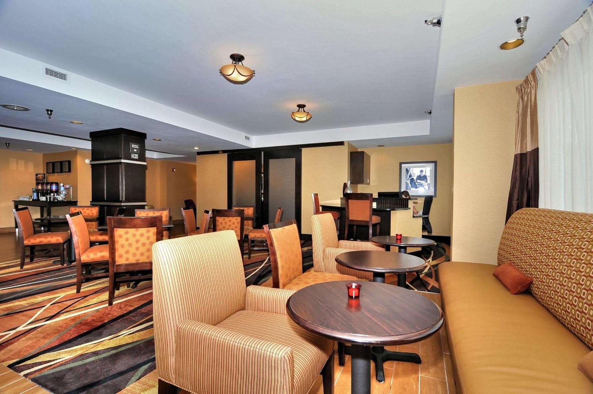 Hampton Inn Eden Exterior photo