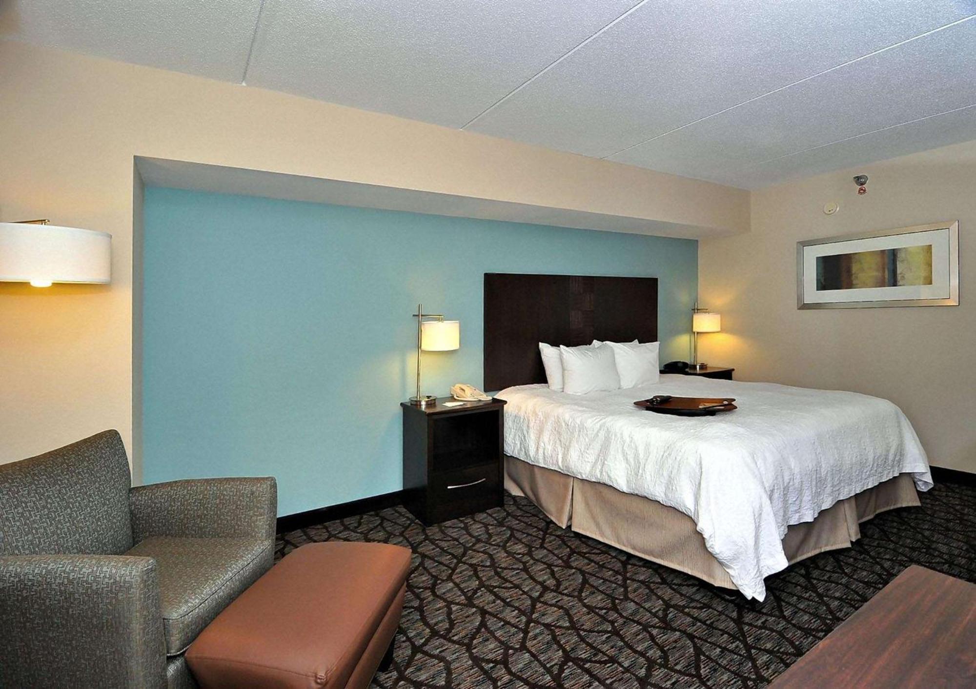 Hampton Inn Eden Exterior photo